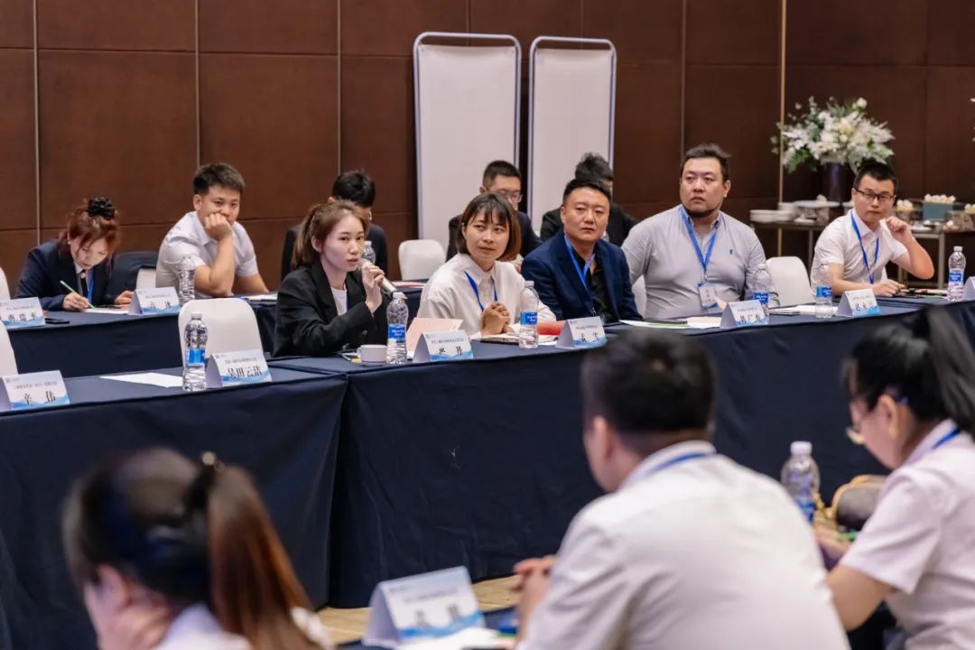 0345c85821a656db0ab3381d688b6f2d